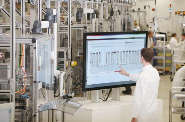 數(shù)字化 工業(yè)未來的引擎，軟件開發(fā)的核心驅(qū)動(dòng)力